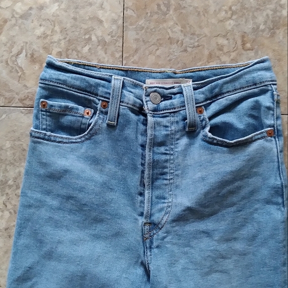 Levi's Ribcage Straight Ankle jeans, size 24 - Picture 4 of 10